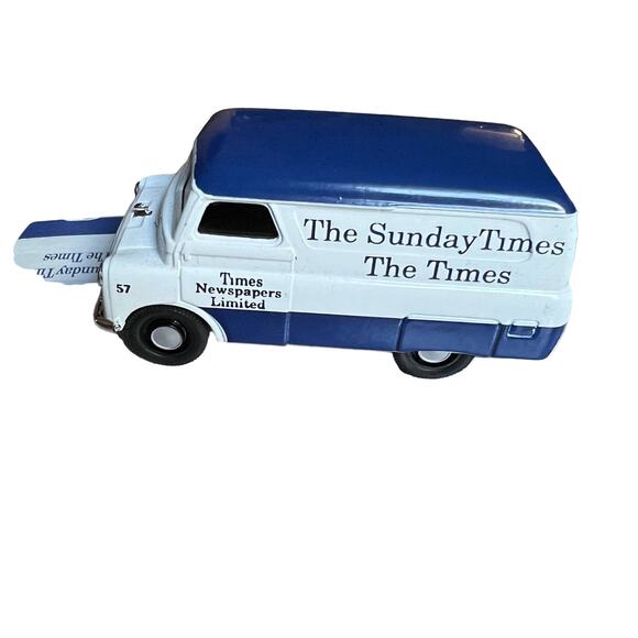 Corgi The Times Classic Set Sunday Times newspaper trucks diecast Collectibles - Picture 5 of 13